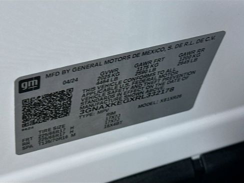 Used 2024 Chevrolet Equinox LT image 31