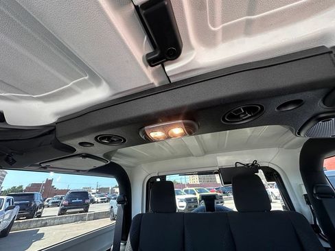 Used 2016 Jeep Wrangler Sport AWD/4WD image 25