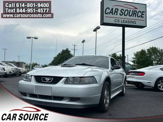 Used 2001 Ford Mustang Coupe RWD video 1