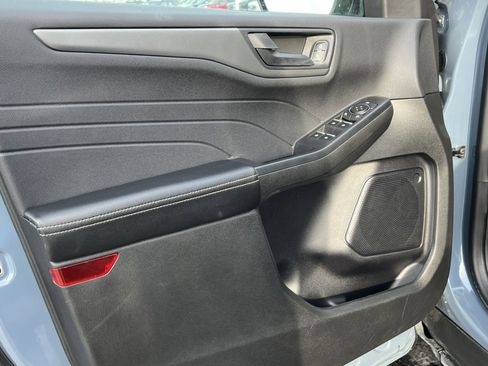 Certified 2023 Ford Escape Active image 12