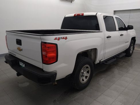 Used 2018 Chevrolet Silverado 1500 W/T w/ Trailering Package image 9