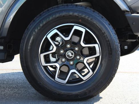 Used 2022 Ford Bronco Outer Banks image 25