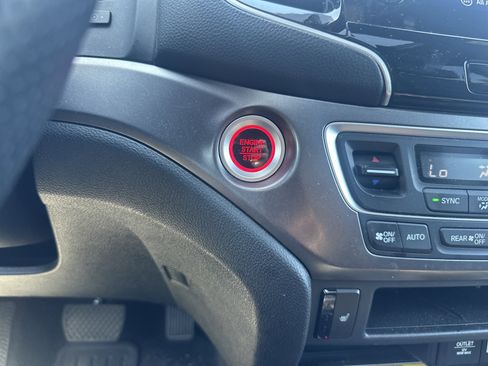 Used 2023 Honda Passport EX-L image 24