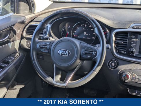 Used 2017 Kia Sorento EX w/ EX V6 Premium Package AWD/4WD image 19