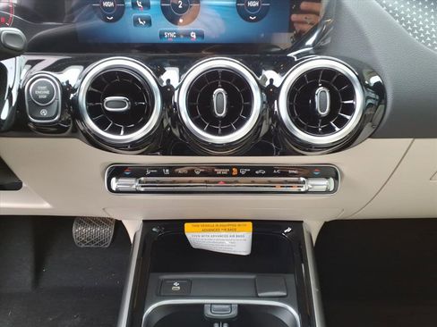 New 2026 Mercedes-Benz GLA 250 4MATIC image 23