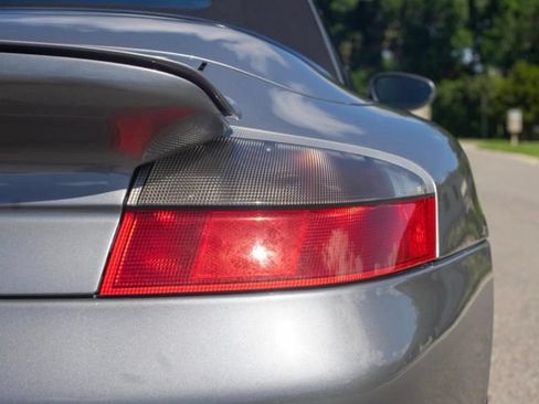 Used 2004 Porsche 911 Turbo AWD/4WD image 16