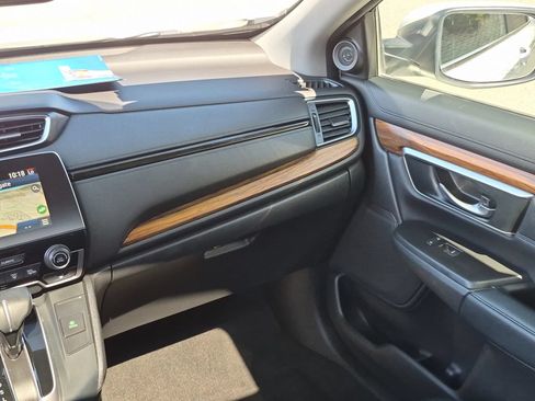 Used 2019 Honda CR-V Touring image 32