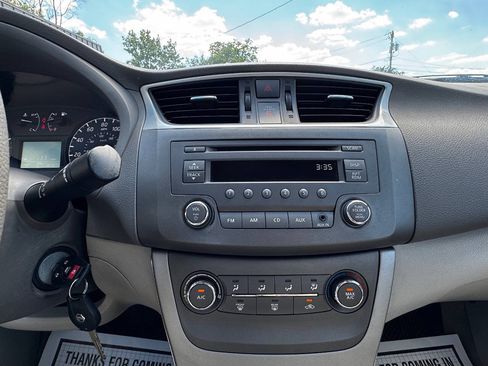Used 2013 Nissan Sentra S FWD image 18