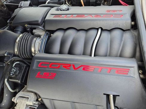 Used 2013 Chevrolet Corvette Coupe RWD image 17