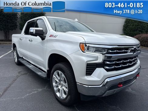 Used 2022 Chevrolet Silverado 1500 LTZ AWD/4WD image 1