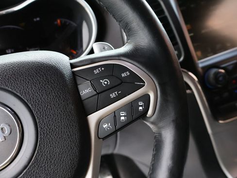 Used 2015 Jeep Grand Cherokee High Altitude AWD/4WD image 31