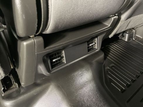 Used 2024 GMC Sierra 2500 Pro w/ Convenience Package image 20