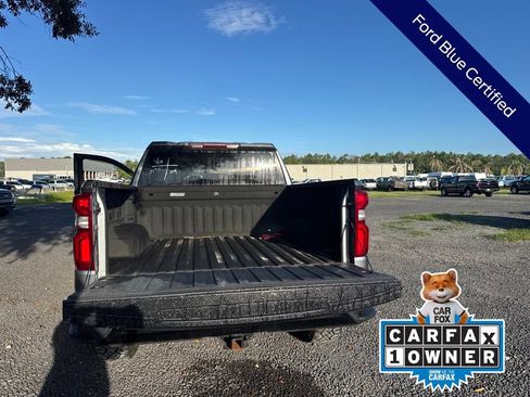 Used 2022 Chevrolet Silverado 1500 Custom Trail Boss w/ Safety Confidence Package AWD/4WD image 18