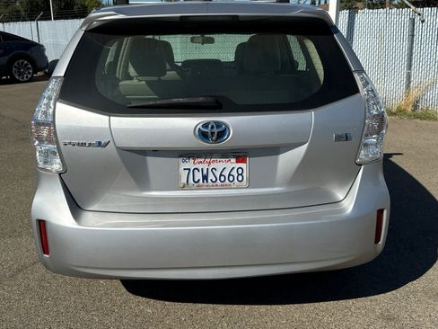 Used 2013 Toyota Prius V Two FWD image 22