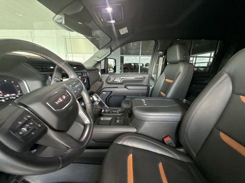 Certified 2024 GMC Sierra 2500 AT4 image 15