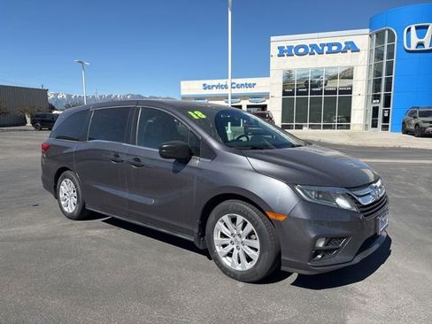 Used 2018 Honda Odyssey LX image 1