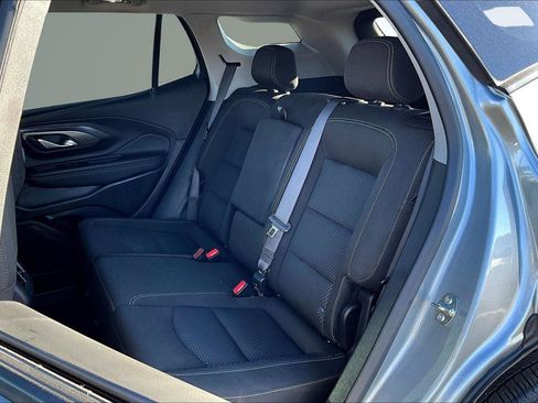Used 2024 GMC Terrain SLE image 26