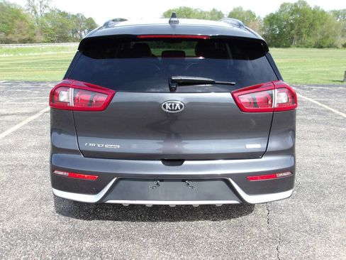 Used 2018 Kia Niro EX w/ EX Touring Graphite Edition FWD image 4