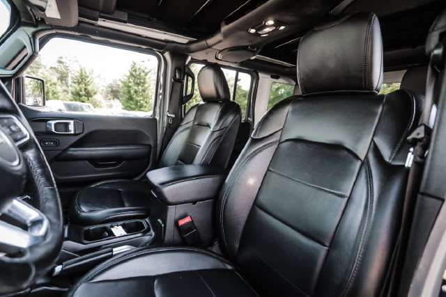 Used 2021 Jeep Wrangler Unlimited Sahara AWD/4WD image 49