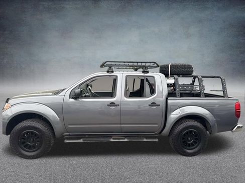 Used 2019 Nissan Frontier SV AWD/4WD image 11