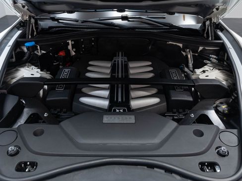 Used 2019 Rolls-Royce Phantom Sedan RWD image 60