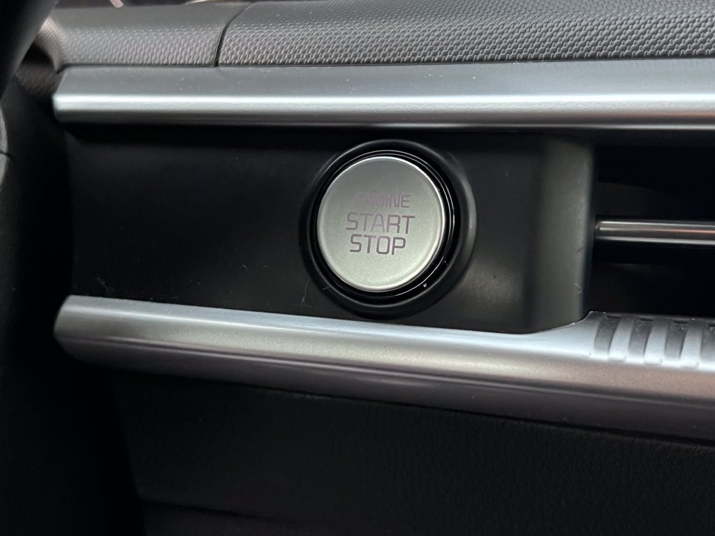 Used 2022 Kia K5 GT-Line FWD image 25