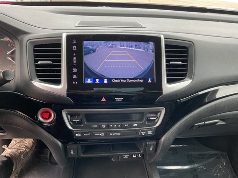 Used 2018 Honda Ridgeline Black Edition image 21