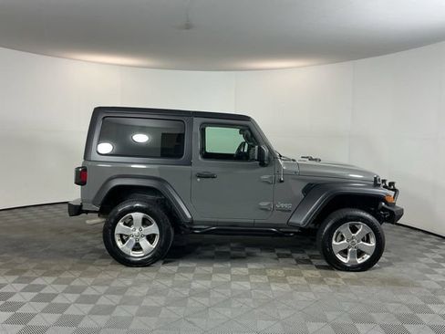 Used 2019 Jeep Wrangler Sport AWD/4WD image 4