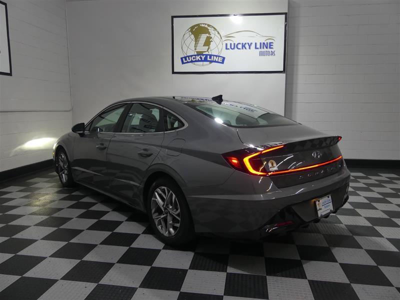 Used 2021 Hyundai Sonata SEL w/ Convenience Package FWD image 10