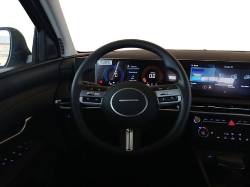 New 2026 Hyundai Tucson SEL FWD image 12