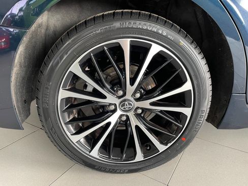 Used 2020 Toyota Camry SE image 12