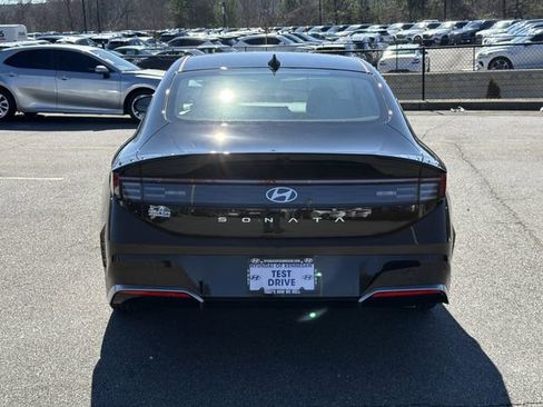 New 2026 Hyundai Sonata SEL image 6