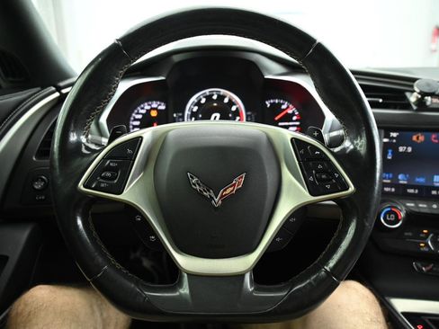 Used 2017 Chevrolet Corvette Stingray Coupe w/ 1LT RWD image 25