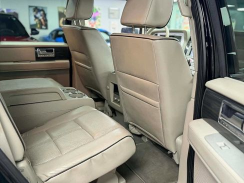 Used 2008 Lincoln Navigator 4WD image 24