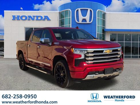 Used 2025 Chevrolet Silverado 1500 High Country w/ Technology Package AWD/4WD image 1