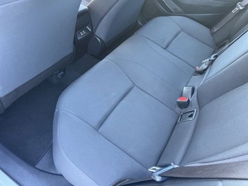 Used 2023 Toyota Corolla LE image 28