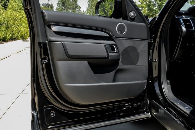 New 2026 Land Rover Discovery Limited Edition AWD/4WD image 55
