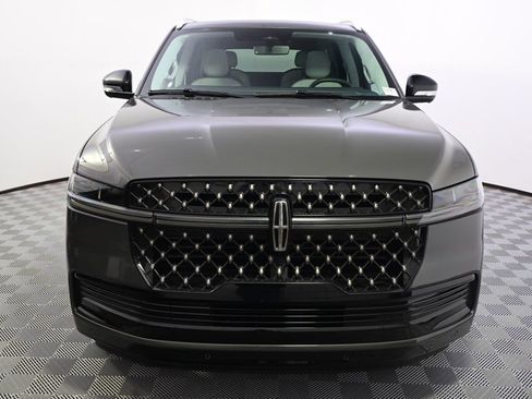 New 2026 Lincoln Navigator Black Label AWD/4WD image 10