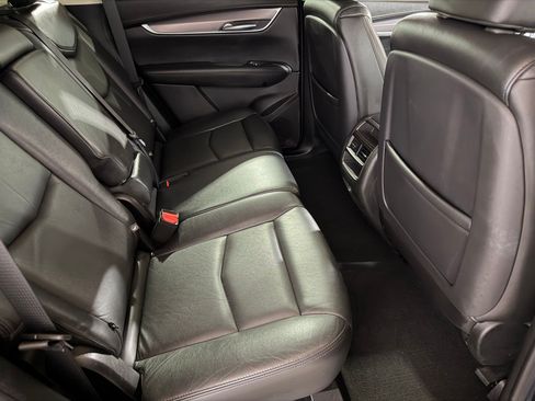 Used 2018 Cadillac XT5 Luxury w/ Driver Awareness Package FWD image 41