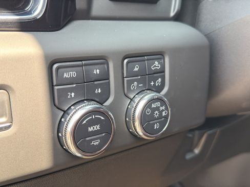 Used 2025 GMC Sierra 2500 Denali Ultimate AWD/4WD image 15