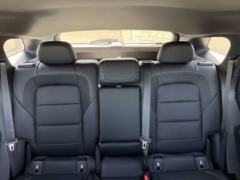 New 2026 Chevrolet Blazer EV LT image 18