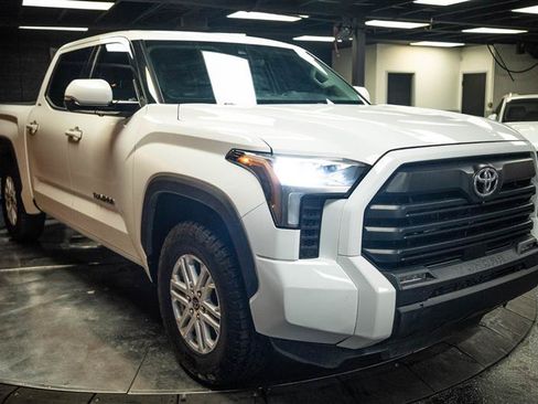 Used 2023 Toyota Tundra SR5 w/ Advanced Technology Package AWD/4WD image 5