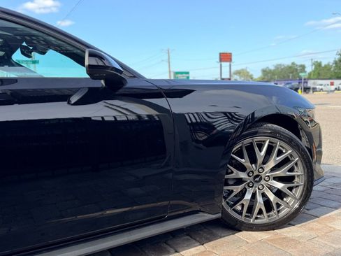 Used 2025 Ford Mustang Premium RWD image 24