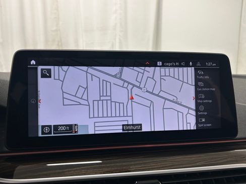 Used 2023 BMW 540i xDrive w/ Premium Package image 19