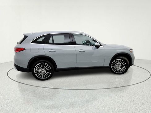 New 2026 Mercedes-Benz GLC 300 image 6