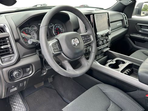 Used 2025 RAM 1500 Big Horn AWD/4WD image 12