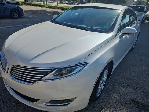 Used 2015 Lincoln MKZ Hybrid w/ Equipment Group 201A Select FWD image 1
