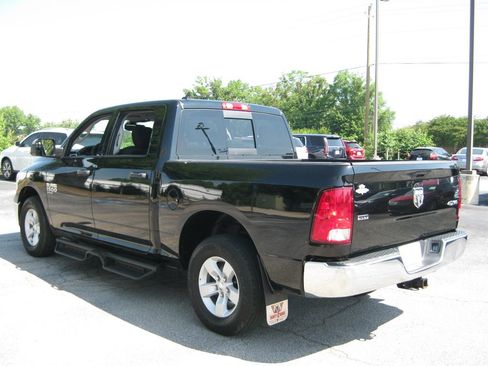 Used 2023 RAM 1500 Classic SLT w/ Trailer & Traction Group AWD/4WD image 6