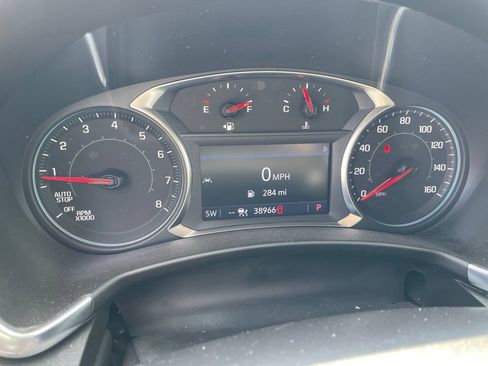 Used 2024 Chevrolet Equinox Premier FWD image 26
