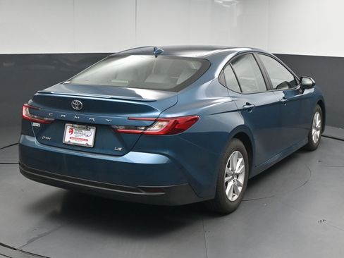 Certified 2025 Toyota Camry LE w/ Convenience Package image 8